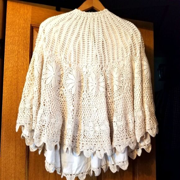 Antique Carriage Jacket - Picture 3 of 3